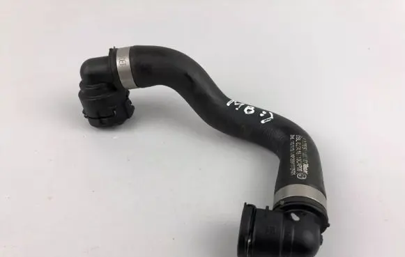 Mercedes-Benz C W205 Engine coolant pipe/hose A2055011600