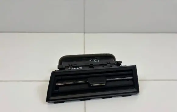 Seat Ibiza V (KJ) Rear air vent grill 10142-005