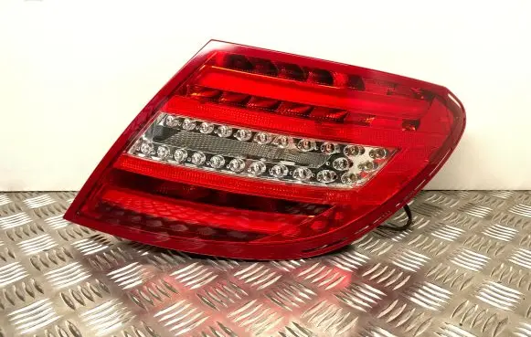 Mercedes-Benz C W204 Rear/tail lights 2048205864