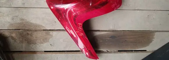 Volvo V40 Rear/tail lights POSSM4W135V