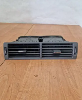 Audi A4 S4 B7 8E 8H Dash center air vent grill 3E0820951H