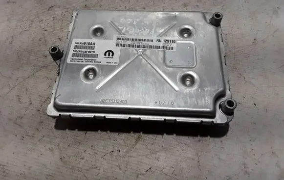 Chrysler Pacifica Engine control unit/module 68330910AA