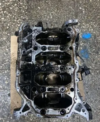 Honda CR-V Engine block 