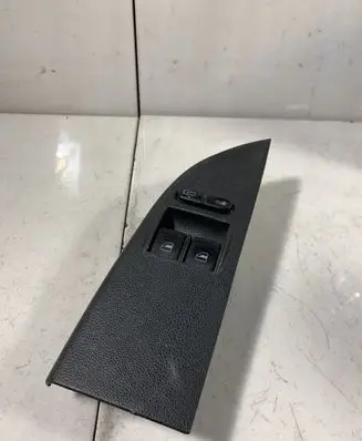 Skoda Fabia Mk2 (5J) Electric window control switch 1J3959857A