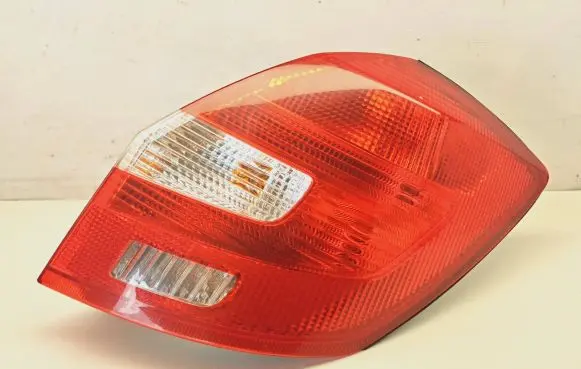 Skoda Fabia Mk2 (5J) Rear/tail lights 5J6945112A 5J6945096