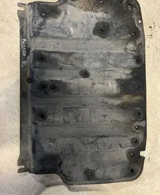 Mitsubishi Pajero Engine splash shield/under tray
