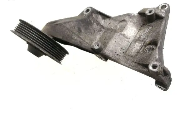 Opel Astra G A/C compressor mount bracket 9202480