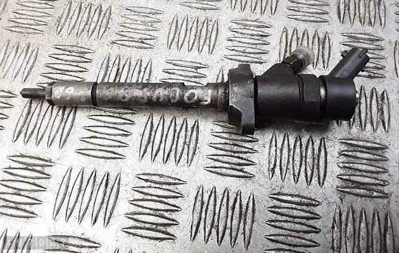 Fuel injector
