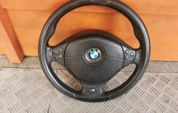 BMW 5 E39 Steering wheel axle