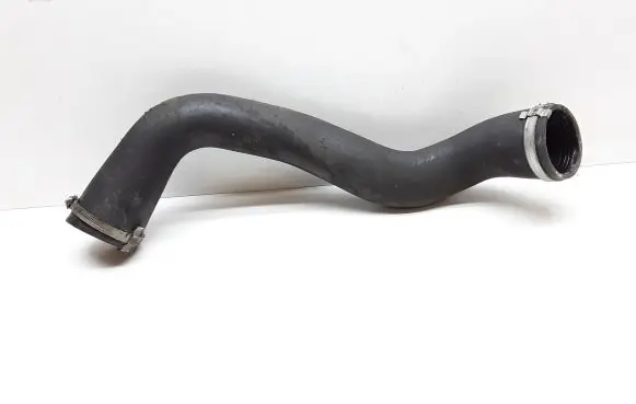 Intercooler hose/pipe