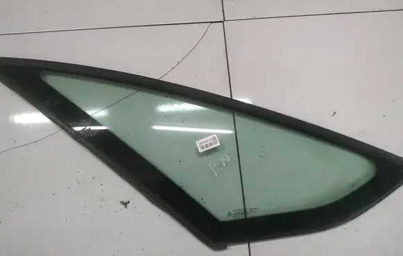 Citroen C4 I Picasso Front triangle window/glass AS2