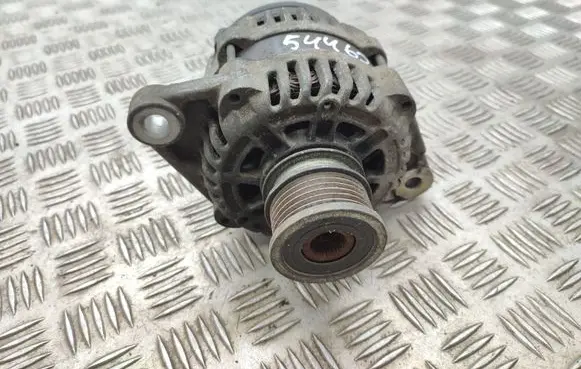 Opel Insignia A Generator/alternator 13502583