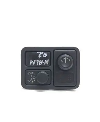 Nissan Almera N16 Multifunctional control switch/knob 37024 52500