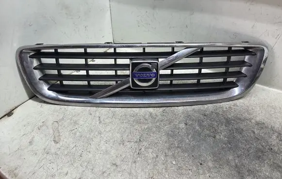 Volvo V50 Front grill