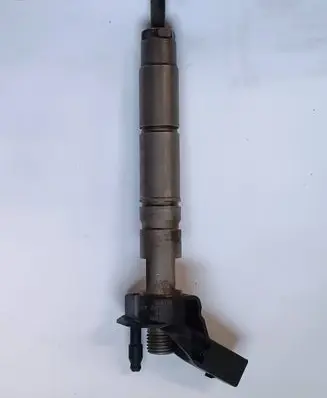 Mercedes-Benz E W211 Fuel injector A642070 070326 0445115