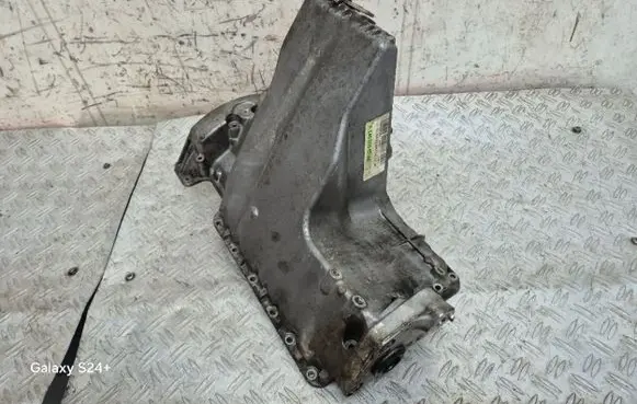 Mercedes-Benz A W169 Oil sump A6400141102
