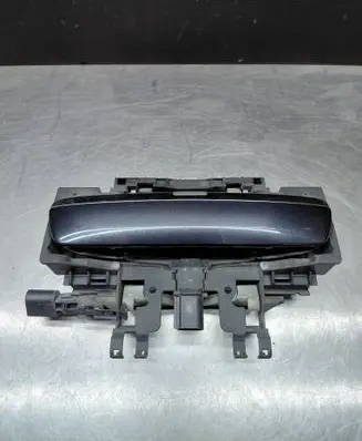 Audi A8 S8 D3 4E Rear door exterior handle 4E0839885 4E0949137