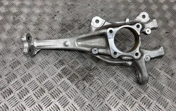 Toyota Mirai II Front wheel hub 