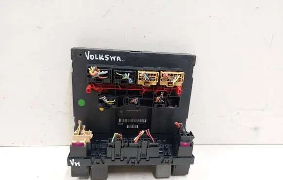 Volkswagen PASSAT B6 Comfort/convenience module 3C0937049AJ 28107526 05070554