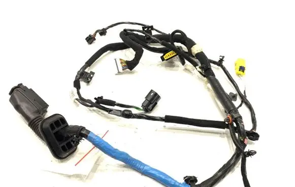 Hyundai i20 (GB IB) Front door wiring loom 91632-08300