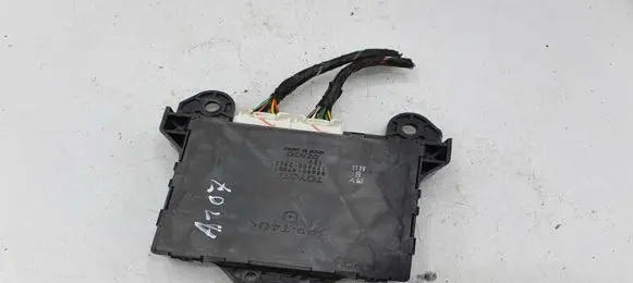 Toyota Prius (XW20) Climate control unit 8865047051 1776003362