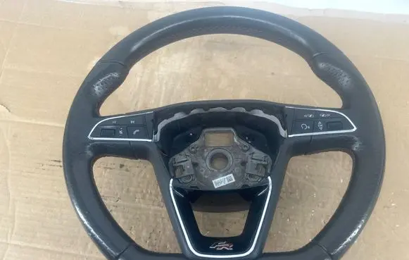 Seat Leon (5F) Steering wheel 5F0419091R 0000901068