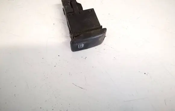 Volkswagen Golf II Windscreen/window heater switch 191959621b