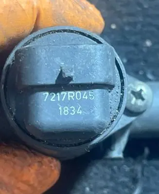 Opel Vectra B Idle control valve (regulator) 7217R045