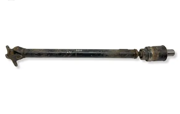 Mitsubishi Pajero Rear driveshaft/prop shaft MR453