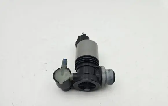 Toyota Auris E180 Windscreen/windshield washer pump 1020974001 108552 180412C