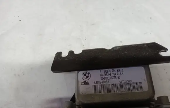 BMW 3 E46 ESP acceleration yaw rate sensor 345267640180 10098508024