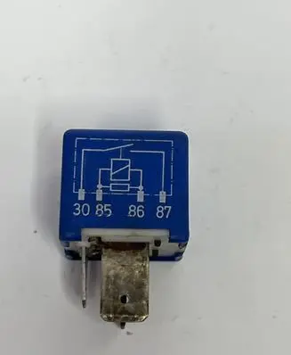 Volkswagen Golf III Other relay 857951253 899663