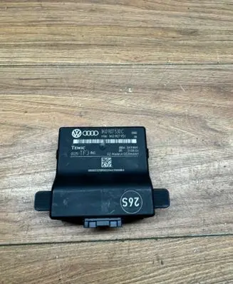 Seat Altea XL Gateway control module 1K0907530C 310804 1K0907951