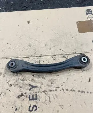 Mercedes-Benz SLK R172 Rear control arm A1723500206