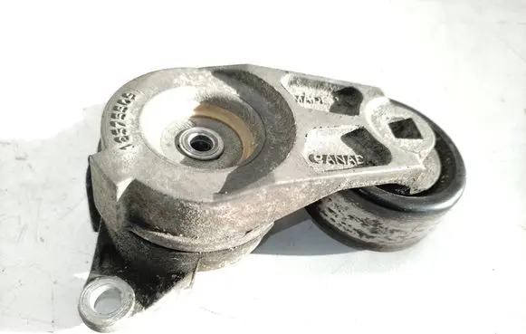 Opel Insignia A Generator/alternator belt tensioner 12575509