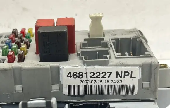 Fiat Punto (176) Fuse box set 46812227