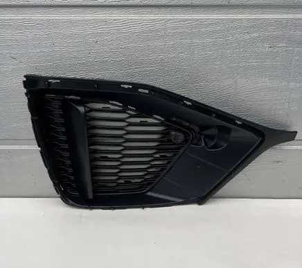 Audi A5 Front fog light trim/grill 8W6807681T