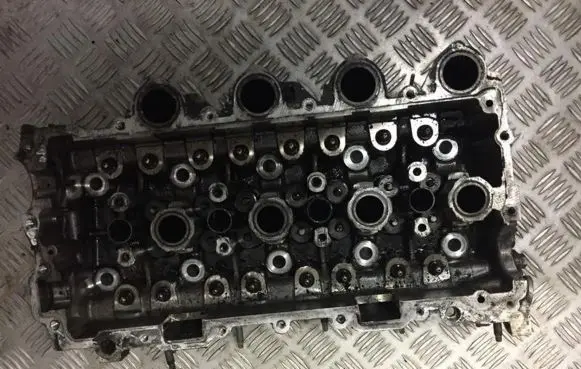 Volvo V50 Engine head 9655911480