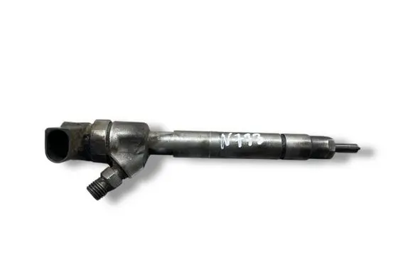 Mercedes-Benz Vito Viano W639 Fuel injector 0445110192