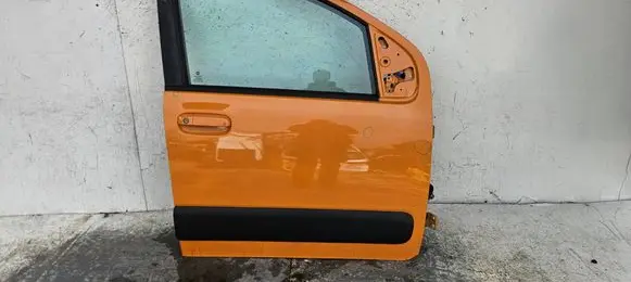 Fiat Panda III Front door 