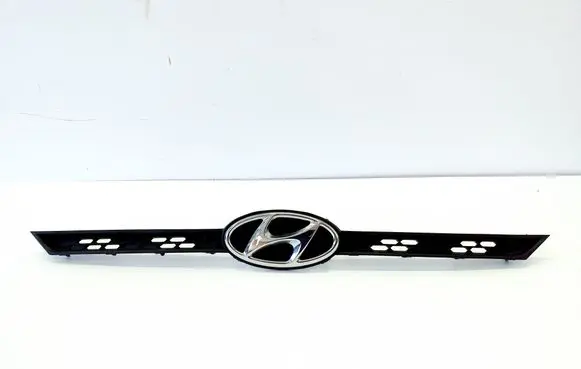 Hyundai i20 (GB IB) Front bumper upper radiator grill 86351C8000