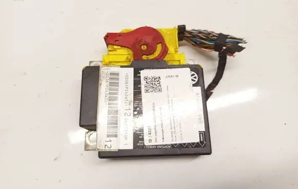 Volkswagen PASSAT B6 Airbag control unit/module 3C0909605M