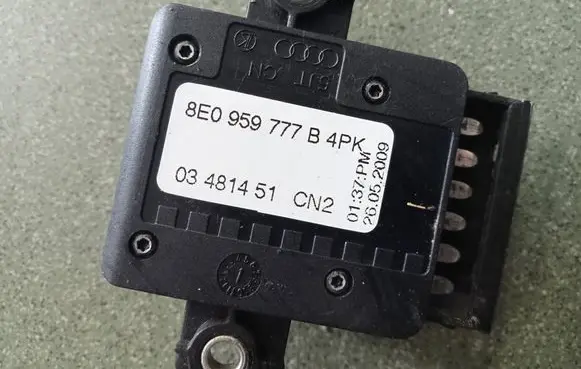 Audi A6 S6 C6 4F Seat control switch 8E0959777B