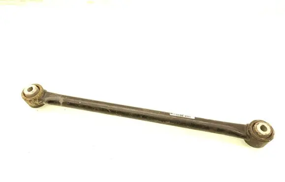 Rear control arm