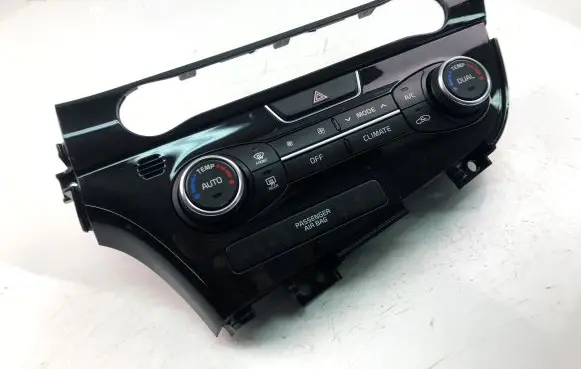 KIA Optima Interior fan control switch 972502TQT0