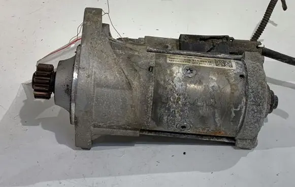 Seat Alhambra (Mk2) Starter motor 02E911024H