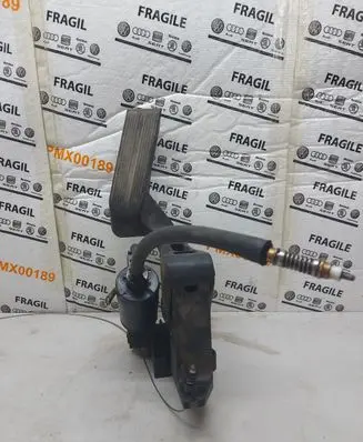 Chrysler Pacifica Accelerator throttle pedal 442054PA6GF43