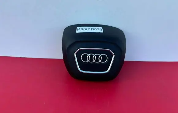 Audi A3 S3 8V Steering wheel airbag cover 62670230