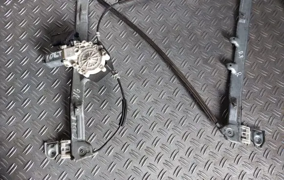 Mitsubishi Colt Front door window regulator with motor 
