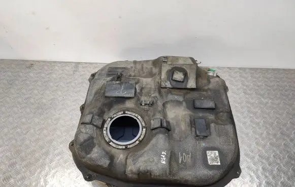 KIA Ceed Fuel tank 31100A2010 A01K140211